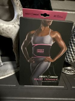 Brand New In Box SWEET SWEAT WAIST TRIMMER Size Medium 