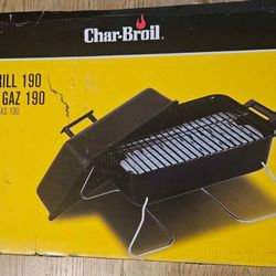 Char Broil Portable Gas Grill  w/2 Propane Tanks