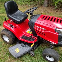 Troy Bilt  Riding Mower 