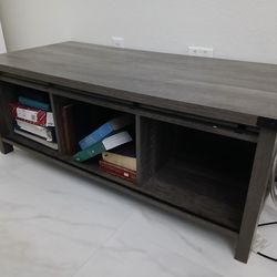 Small entertainment center
