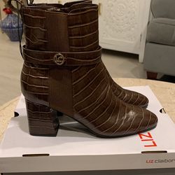 Women’s Boots Size 8.5 