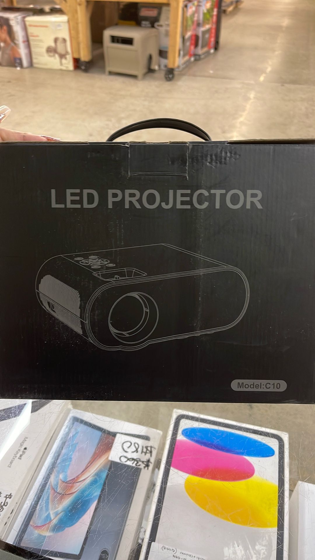 LED Projector
