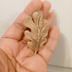 Vintage Leave  Brooch