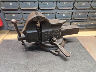 PARKER No.123 1/2 Swivel Base Bench Vise Pat 1930