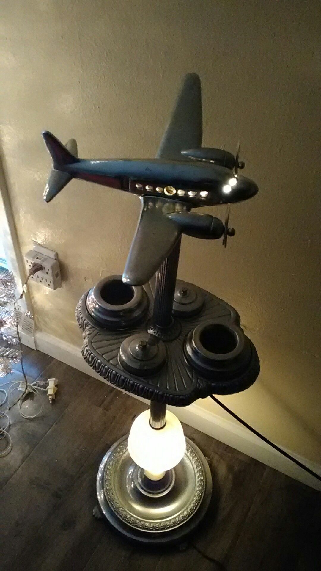 30's Art Deco Metalcraft DC3 Airplane Ashtray