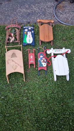 Decorative Wooden Christmas Sleds