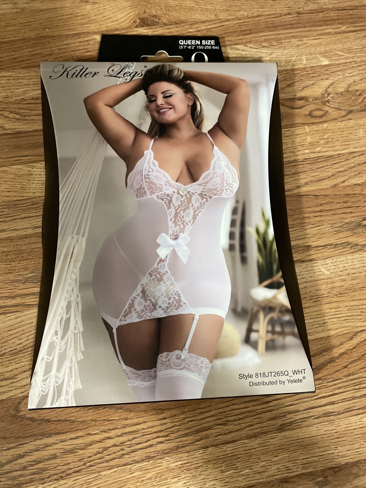 ❤️Valentine’s Day❤️White Sexy Killer Legs Queen Size Lingerie ✨Firm Price!!!!