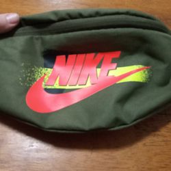 Nike Fanny Pack 
