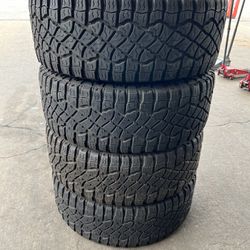 325/65/18” GOODYEAR A/T , Like New 