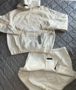 Essentials sweatsuit