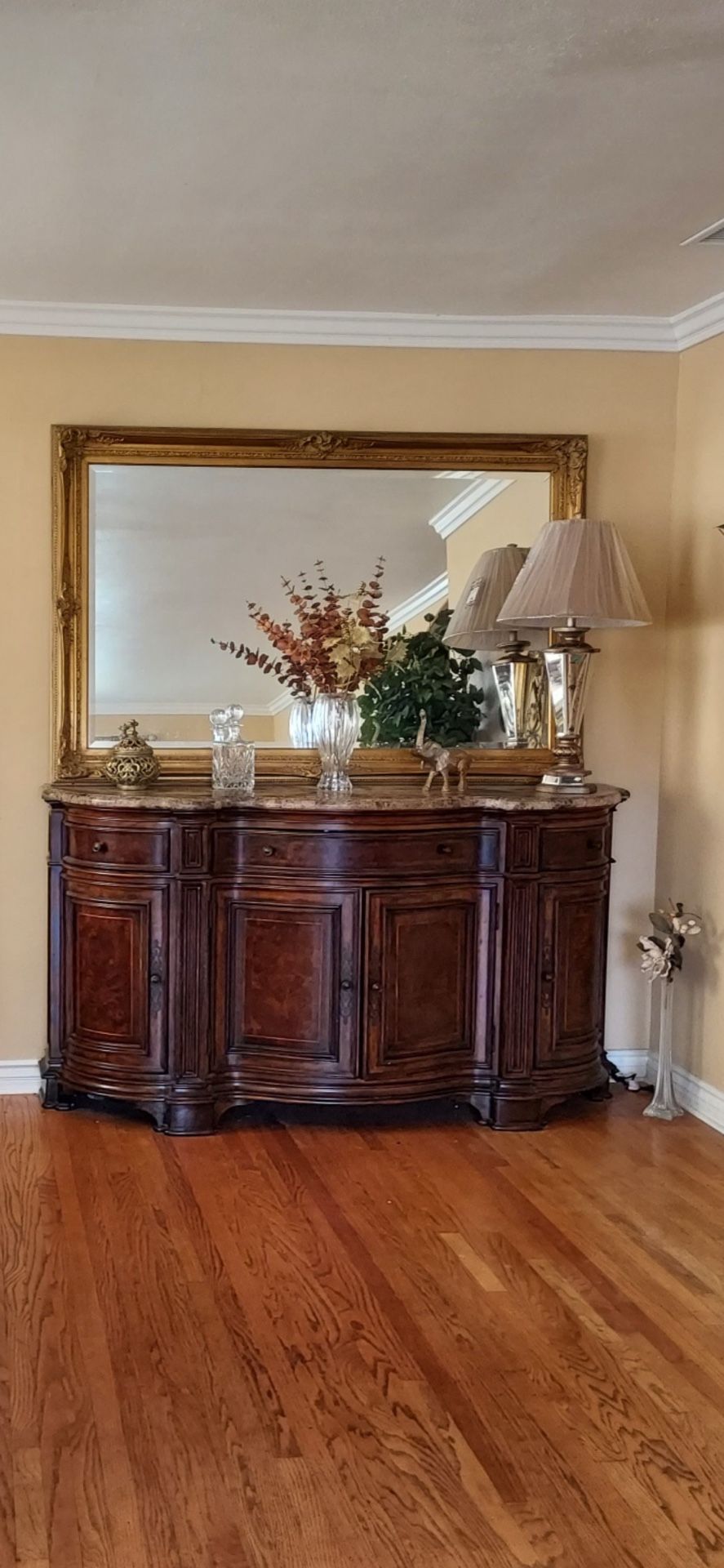 Antique Cario  Cabinet 