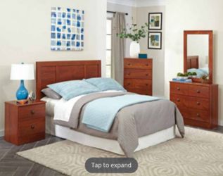 Bedroom Set with queen box springs and matress
