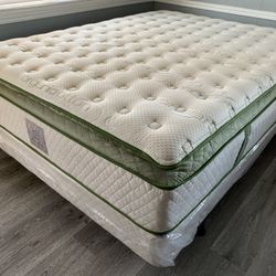California King Size Organic Hybrid Gel Pillow top Mattress Included 