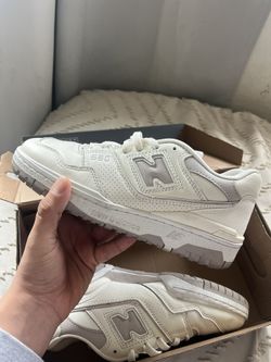 Women’s New Balance 550