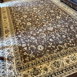 Area Rug - 10 X 13 