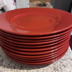 Set of 12 Red Dinner Plates