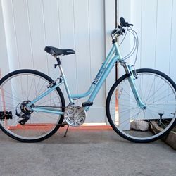 Bike Mountain Bike Size 28 Diamond Back Rides Great