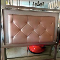 Headboard Queen size 