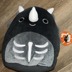 Squishmallow Diesel Skeleton Triceratops 🖤 Halloween Dino Plush 12”