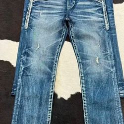 Buckle Brand Blue Color In Sizes 30,32,29