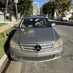 2009 Mercedes-Benz C-Class