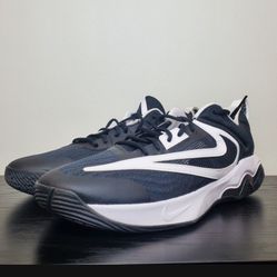 New - Nike - Size 14