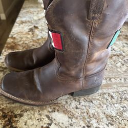 Ariat Boots Size 5.5 