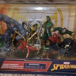 Disney Spiderman Figurines