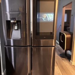     Samsung 4-Door Flex Refrigerator – Stainless Steel – Great Condition