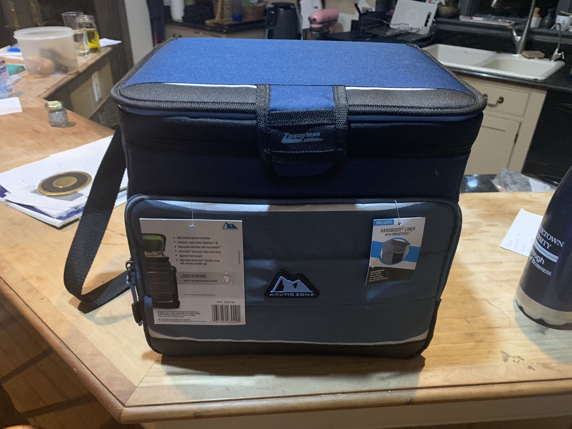 Arctic Zone Zipperless Cooler Brand New