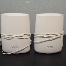 Netgear Mesh WiFi Router W/ 3 Satellites