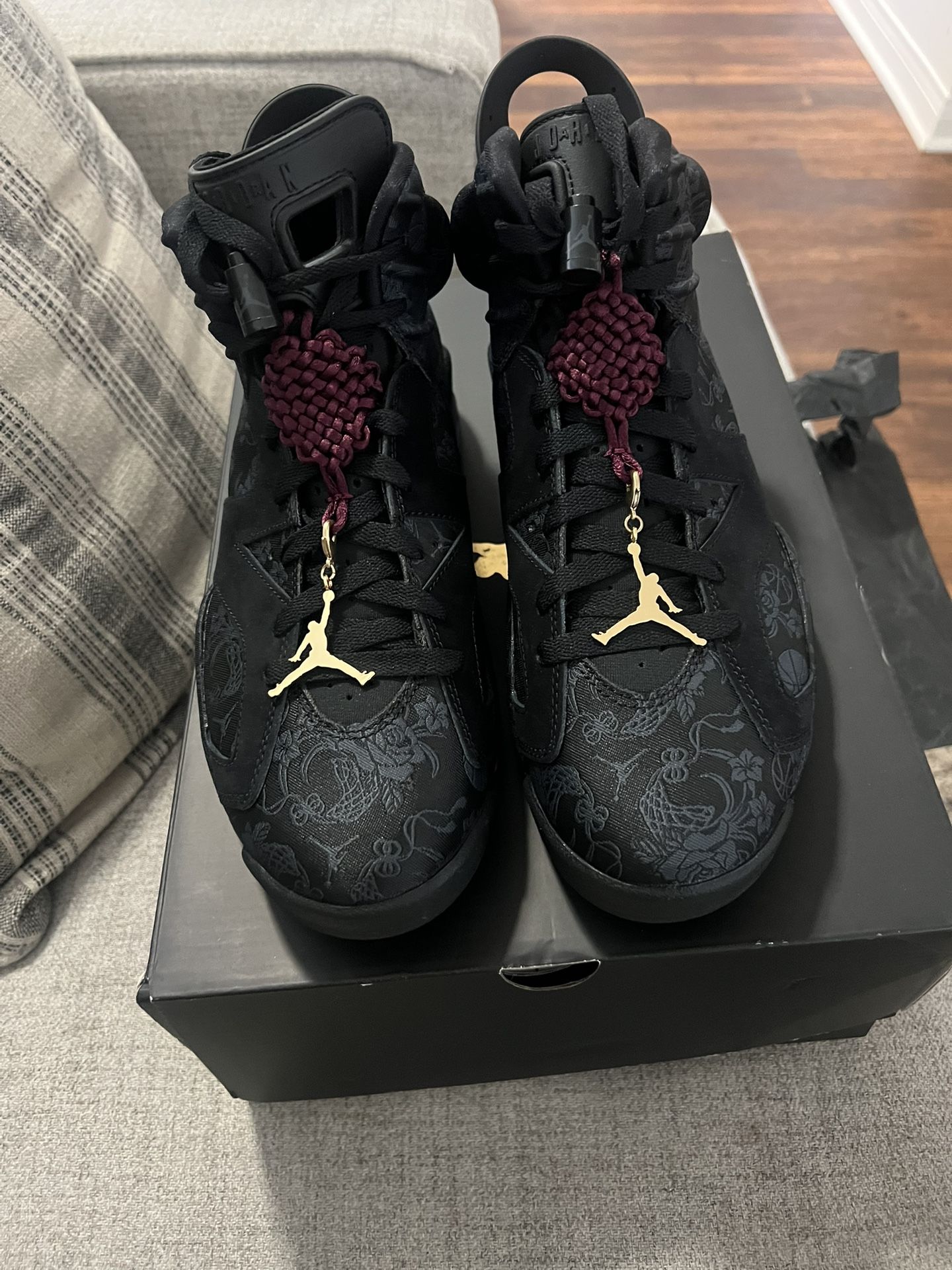 Air Jordan Retro 'Singles'