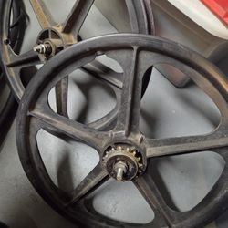 1985 Skyway Rzre Blsck Tuffwheeis With Freewheel