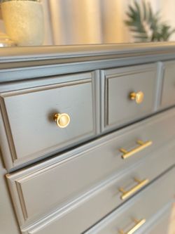 Modern Solid Wood 4-Drawer Chest-Rancho Cucamonga