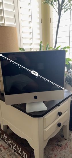 20 inch Apple iMac with upgraded Solid State hard Drive