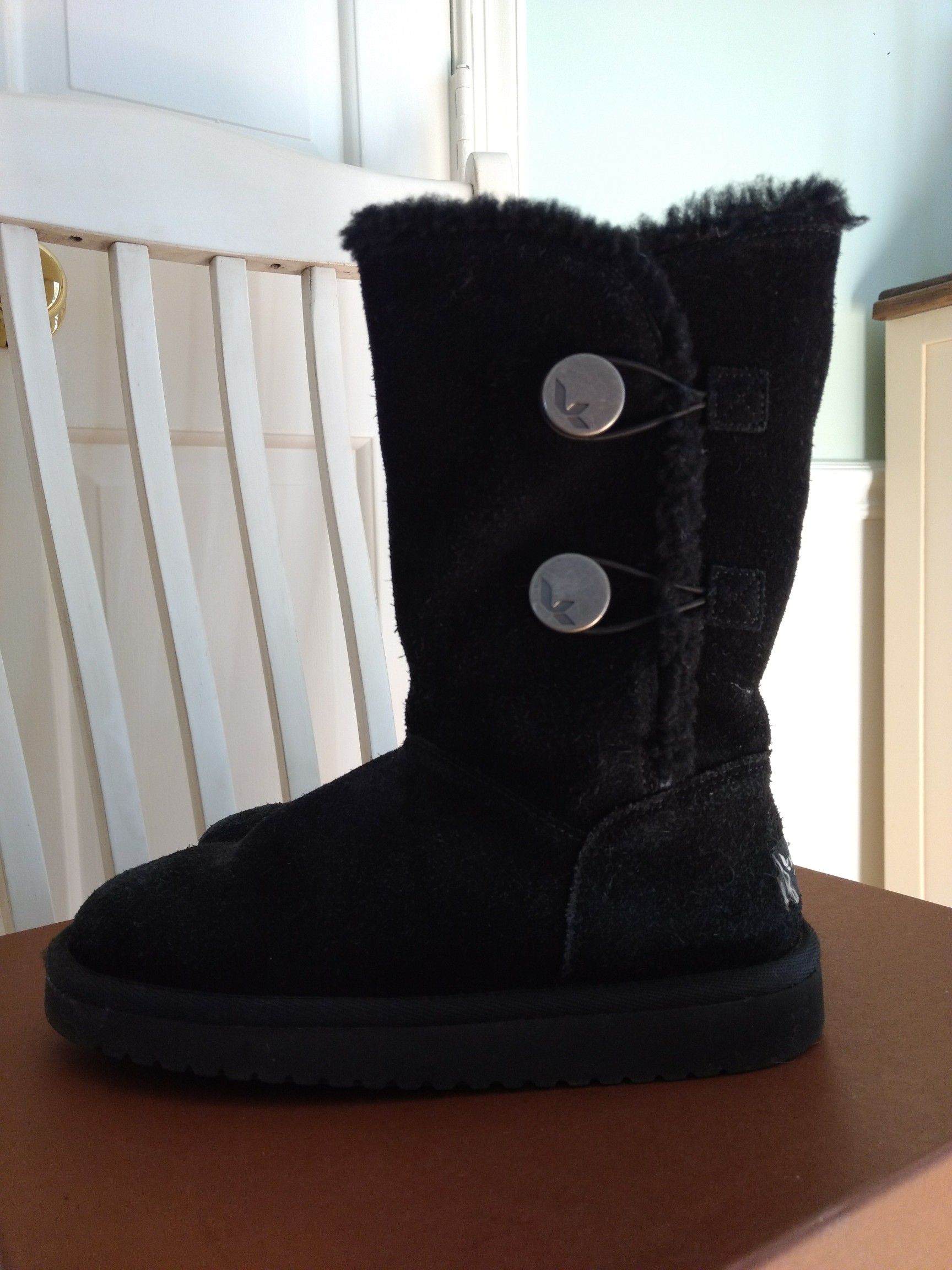 Boots, size 4-4,5, black, by UGG, from Nordstrom.