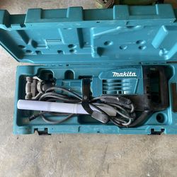Like new makita jack hammer