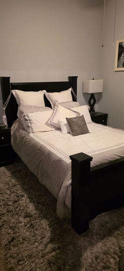Bedroom set
