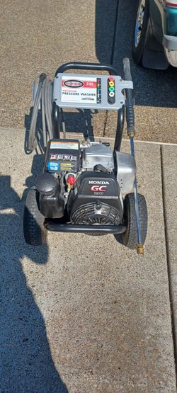 Very nice Simpson 3100 psi pressure washer with Honda 190cc engine perfect condition