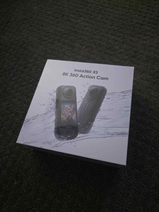 Insta360 X5