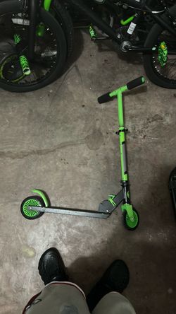 Kids scooter