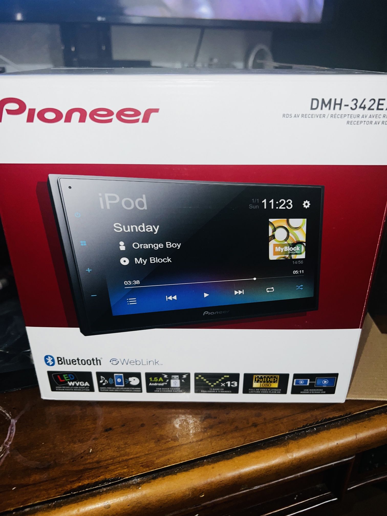 Brand New Pioneer Touch Screen Radio