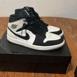 Jordan 1 Mid Diamond SE