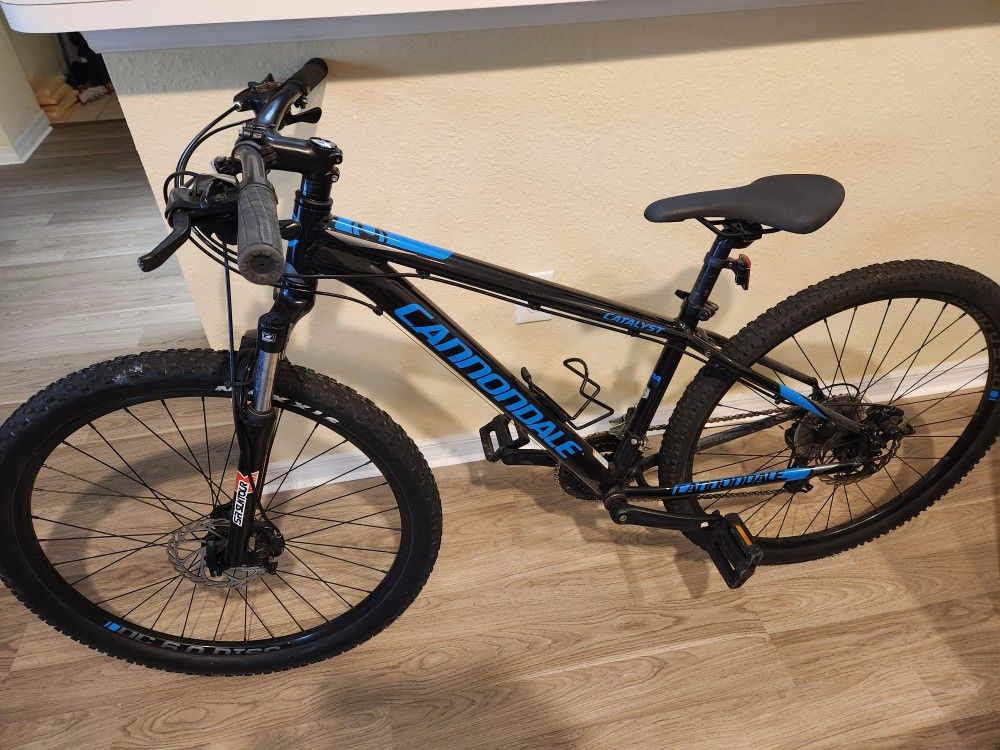 Great Cannondale Mountain Bike