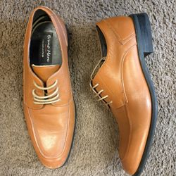 Men Shoes Size 6.5