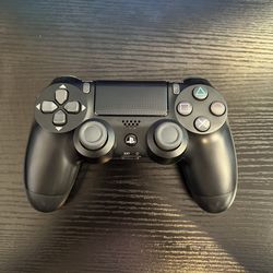 PS4 Controller
