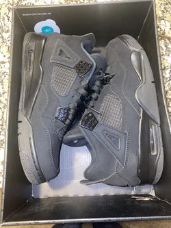 Jordan 4 Retro (Black Cat)