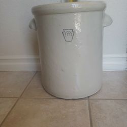 8  gal Antique Crock