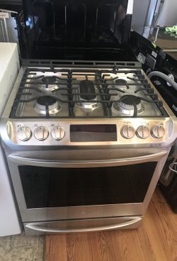 Lg Stove and oven