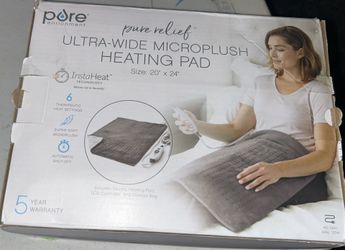 Ultra-Wide Microplush Heating Pad
